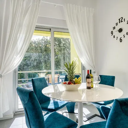 Mery By Interhome Feriehus Matulji